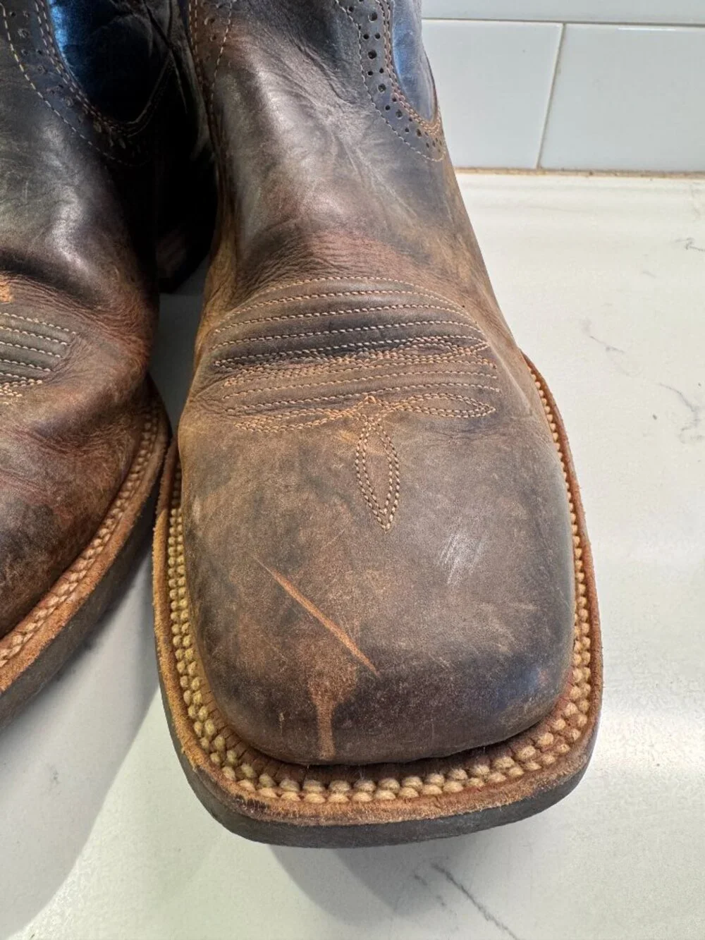 Ariat Tycoon Western Boots Mens 12EE Extra Wide Square Toe Brown Dark Blue Leath